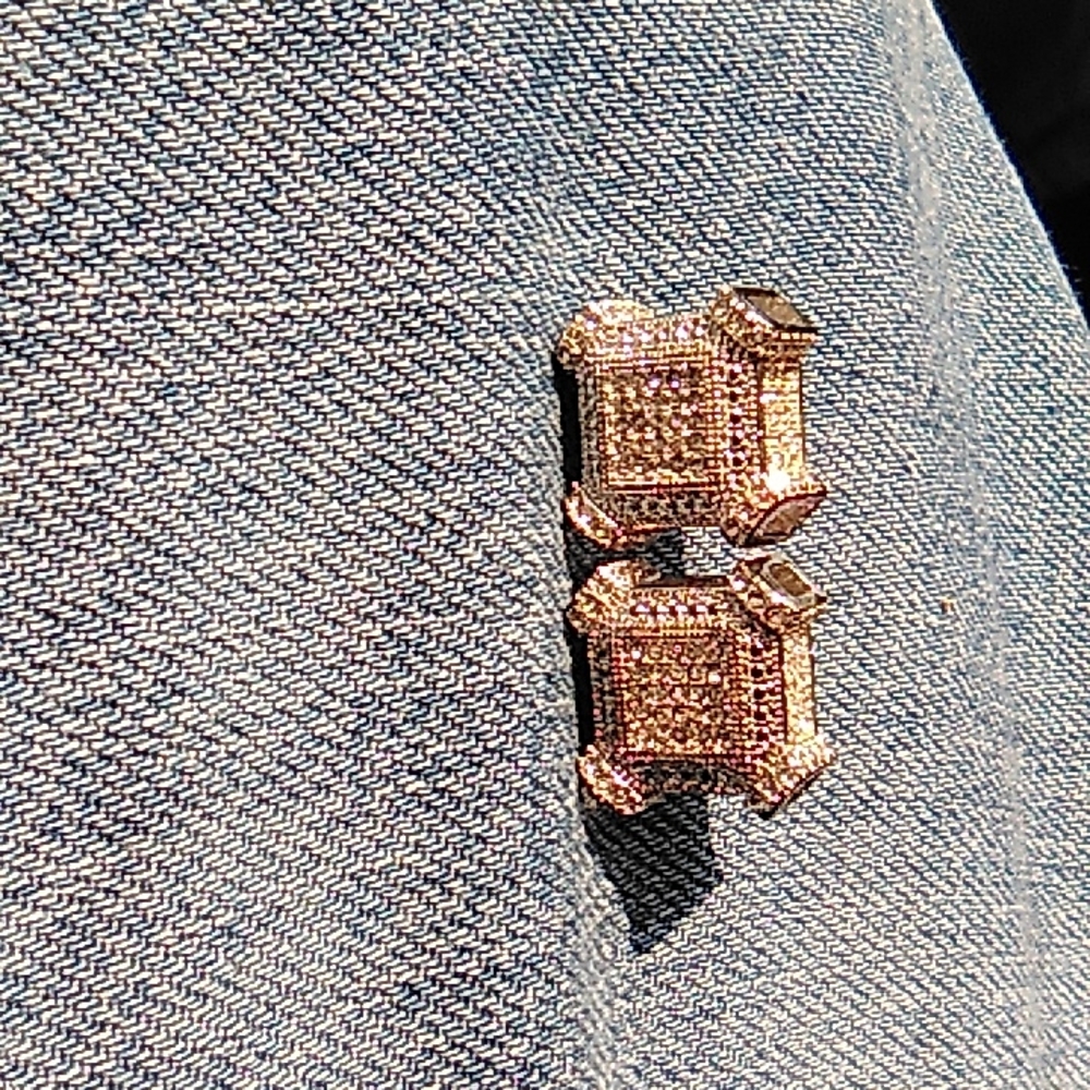 Ear rings